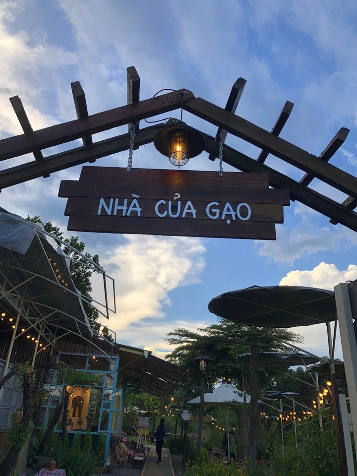 Nhà Của Gạo Cafe & Camping -Bảo Lộc