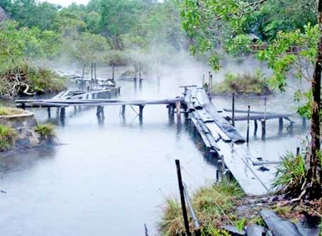 Suối Nước Nóng Bưng Thị – Bình Thuận