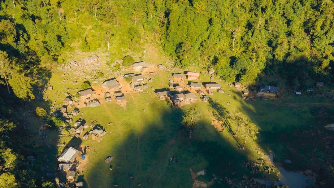 Hang Táu – Cắm trại phong cách nguyên thủy ở Mộc Châu